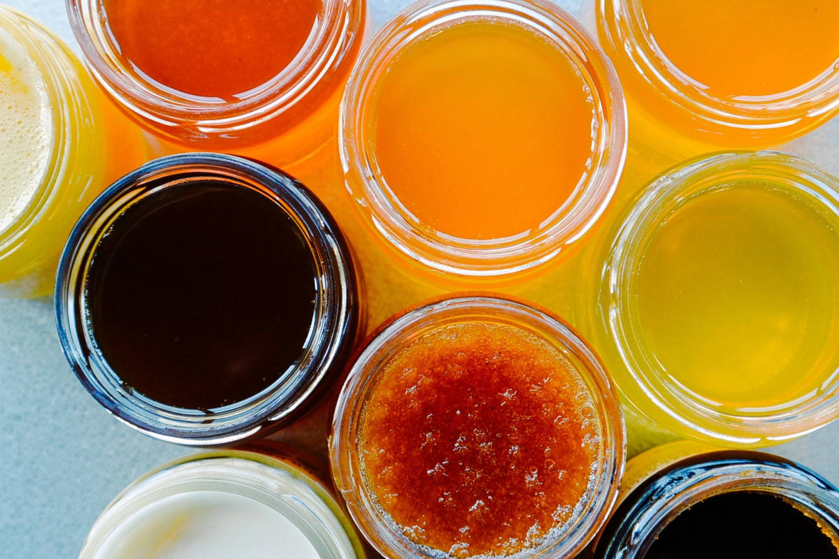 Miody odmianowe. Kolor, smak i  rodzaje miodów